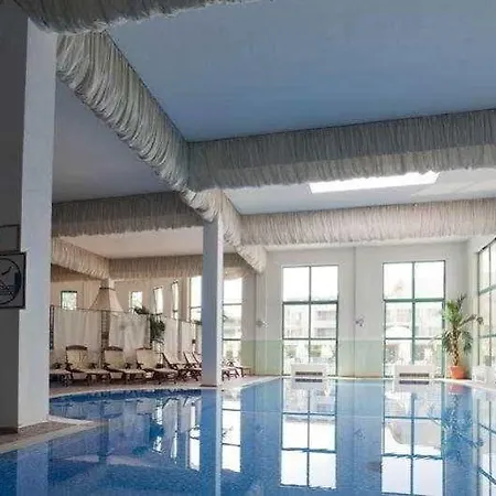 Flora Park 4* Sluneční pobřeží