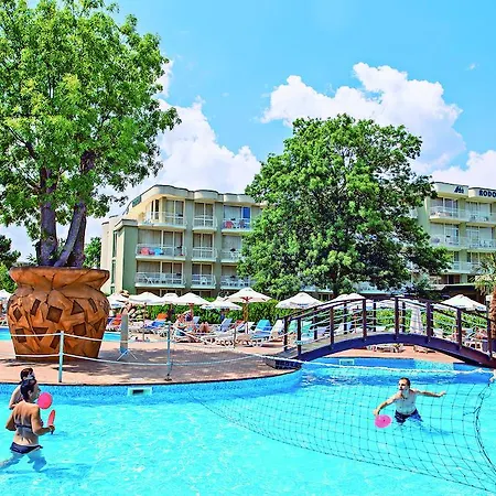 מלון Flora Park