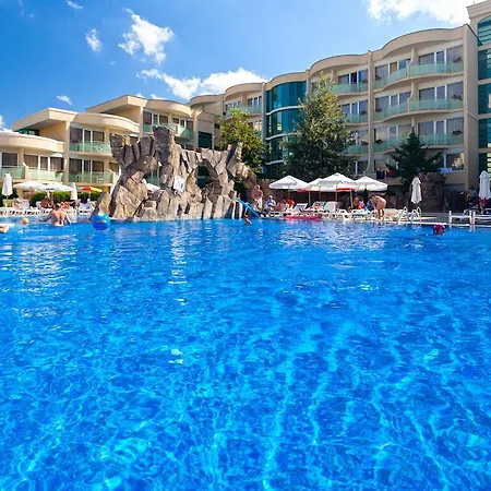 מלון Flora Park 4*